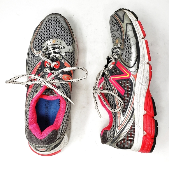 womens new balance 860 v3